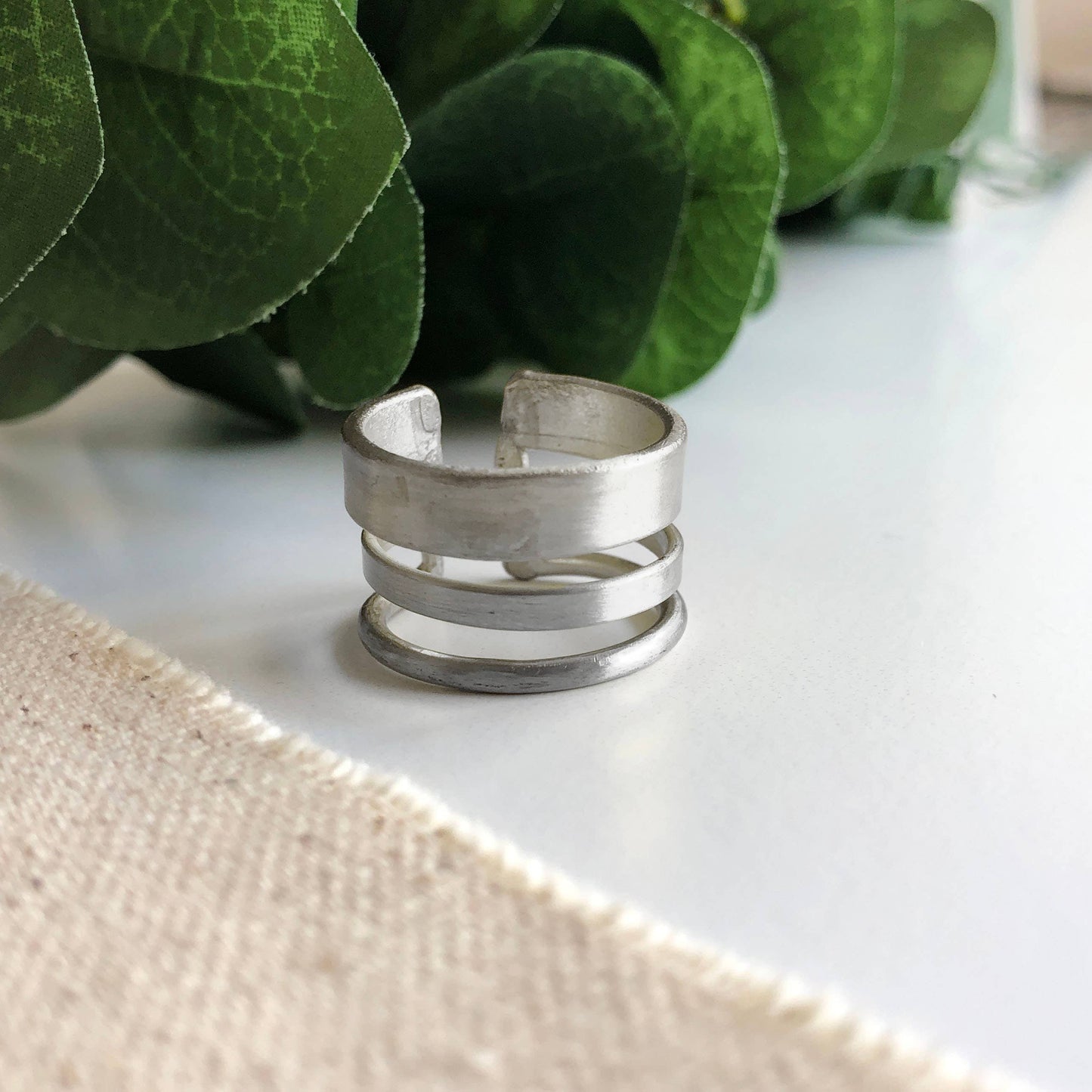 WorldFinds - Evolving Layers Ring - Silver